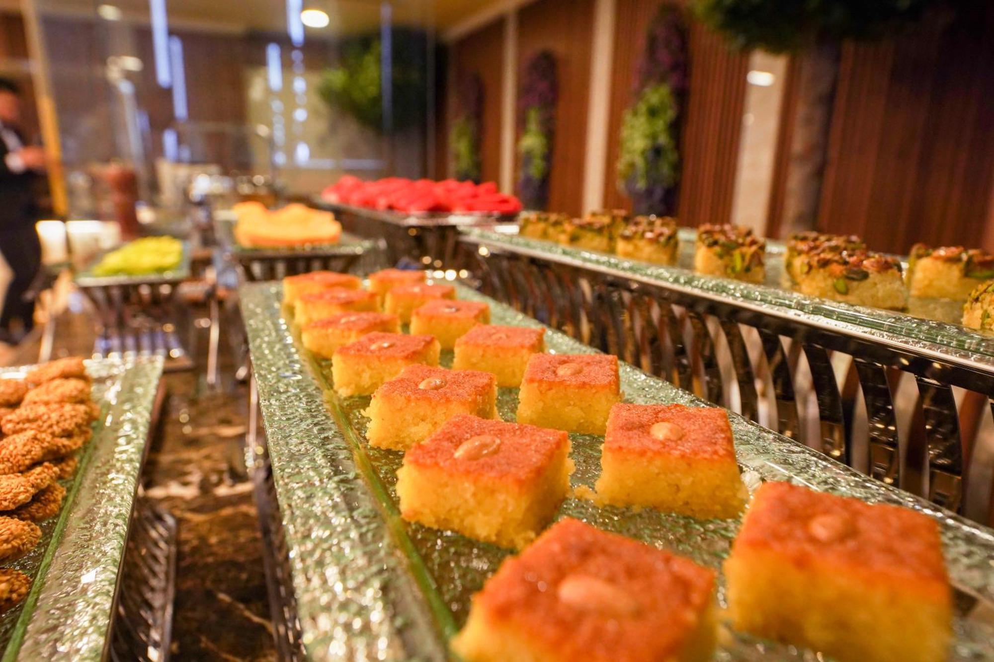 Grand Villaggio Hotel أبو ظبي المظهر الخارجي الصورة