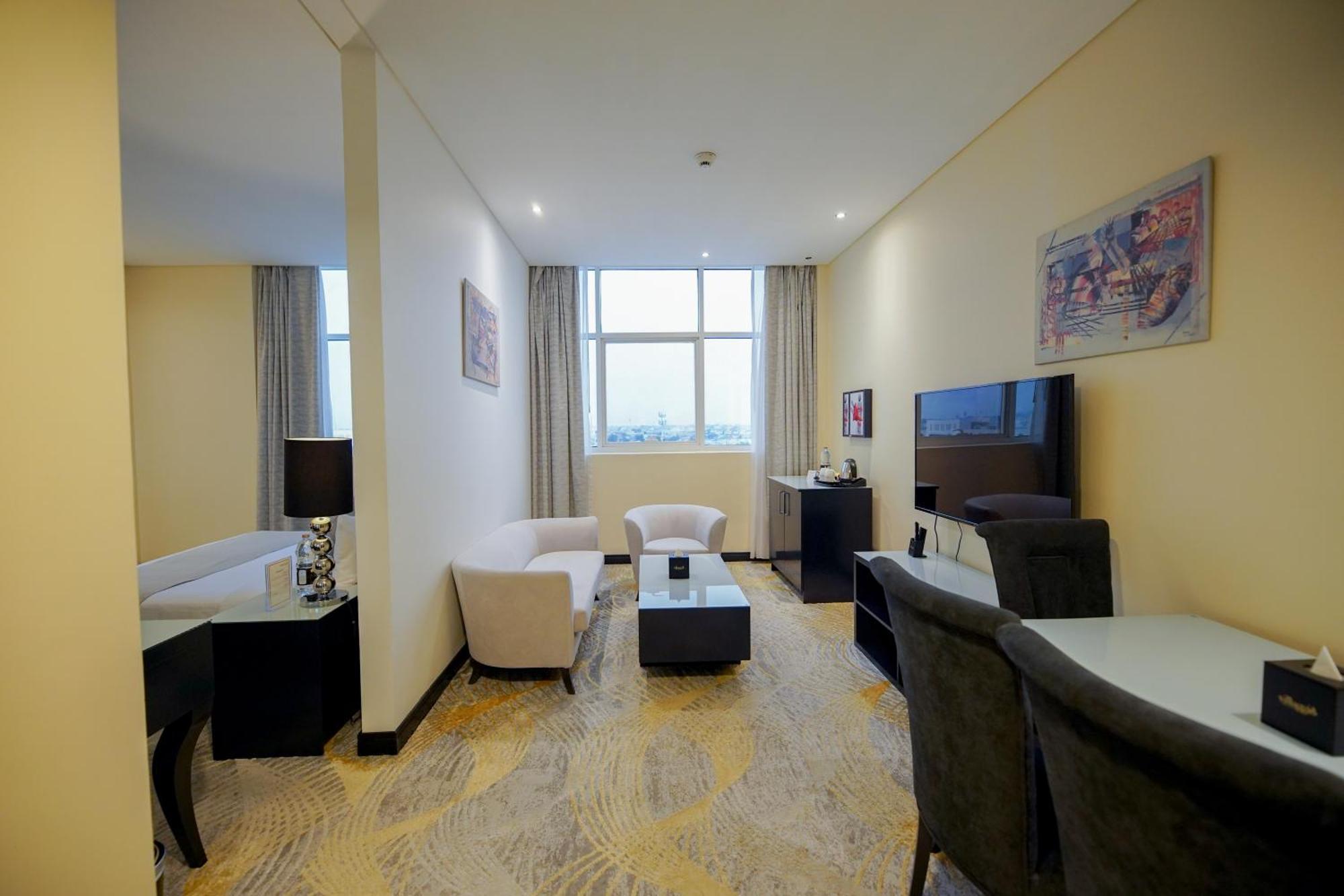 Grand Villaggio Hotel أبو ظبي المظهر الخارجي الصورة
