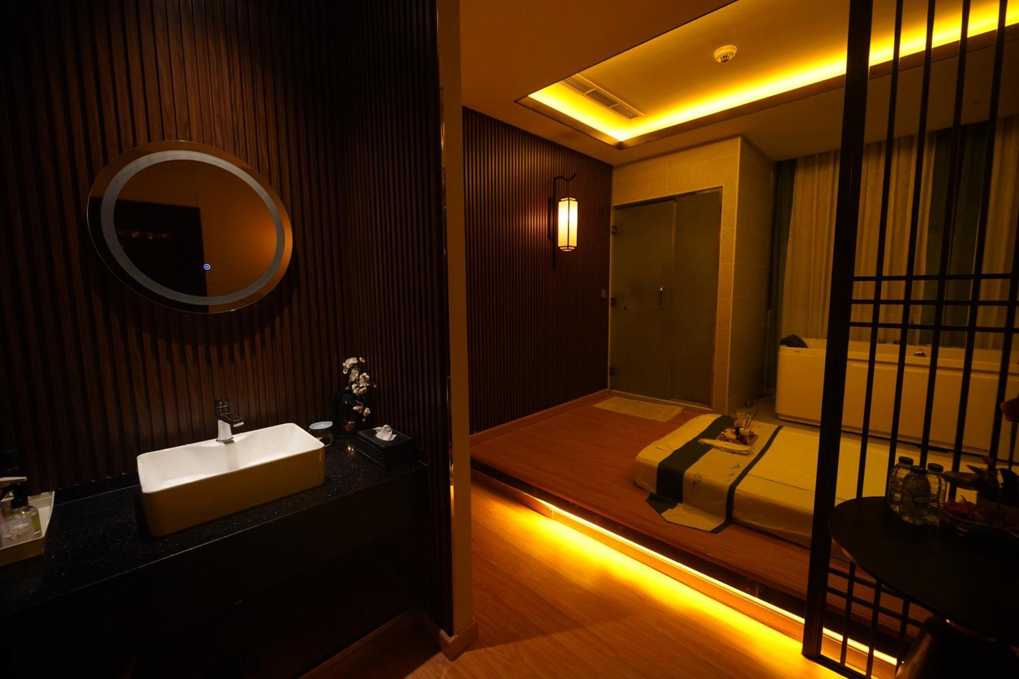 Grand Villaggio Hotel أبو ظبي المظهر الخارجي الصورة